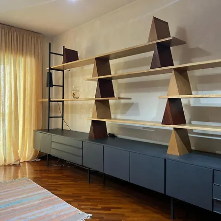 Casa vacanze Garibaldi Plaza